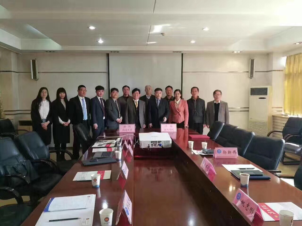 韩国牧园大学代表团访问滨州学院